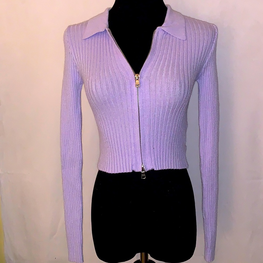 New With Tags Forever 21 Women’s Size Small Lt Purple zip front Stretchy